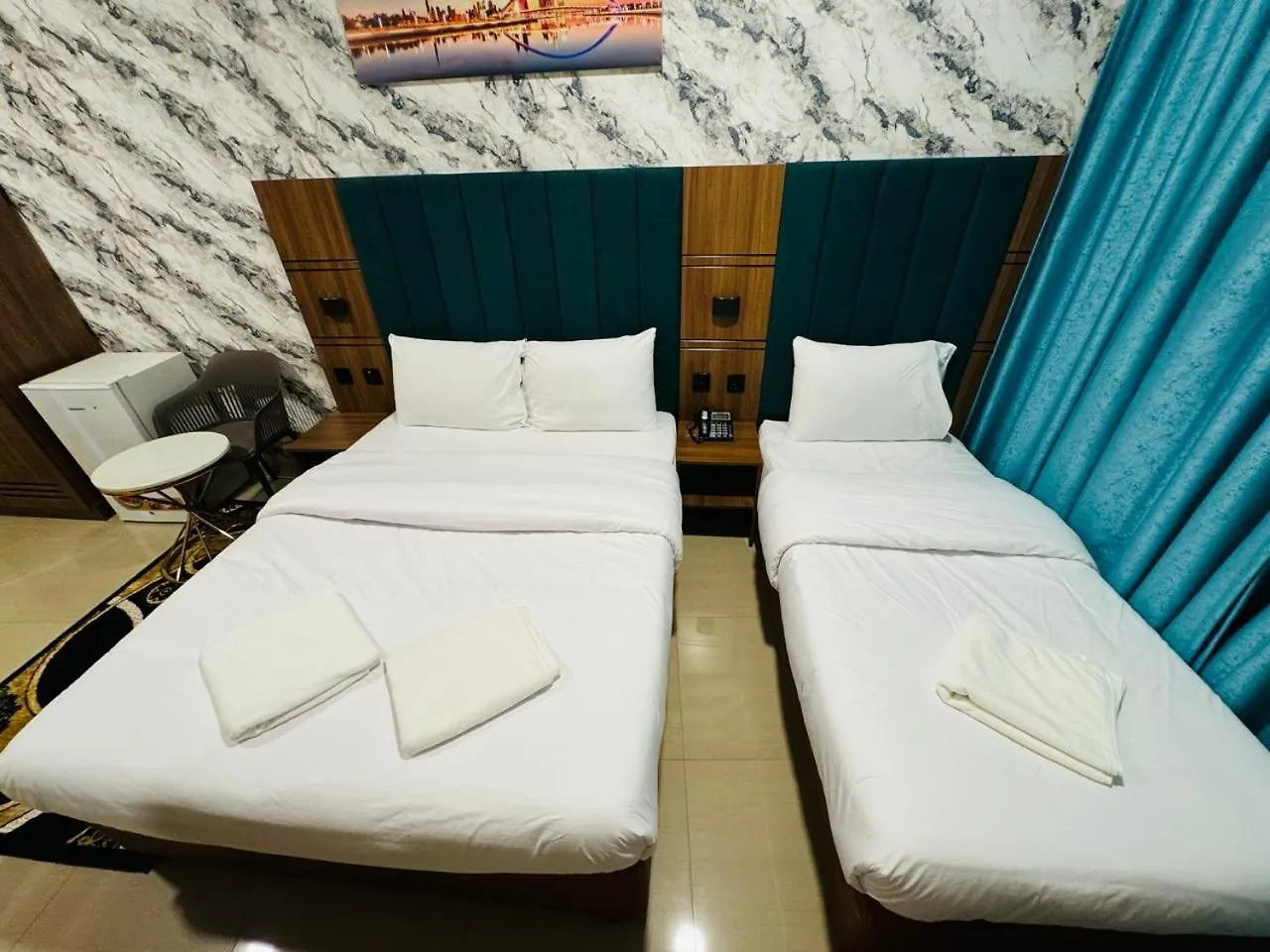 Three Dot Hotel Dubai
